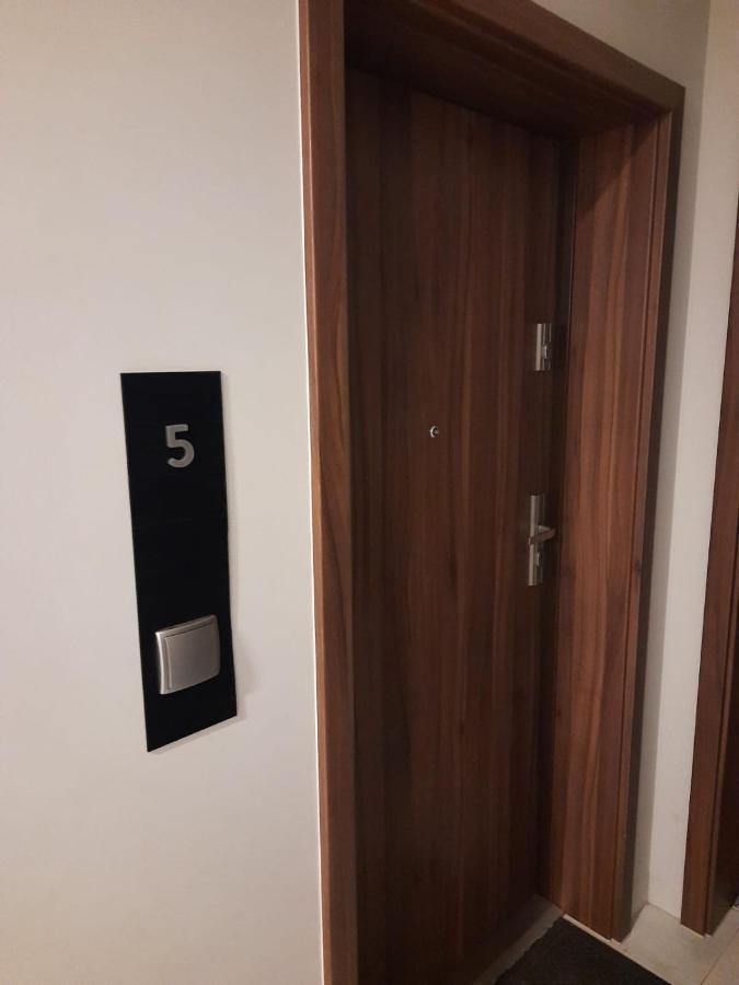 Gdynski Zagiel Apartament กดิเนีย ภายนอก รูปภาพ